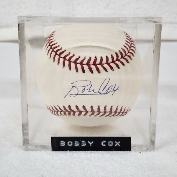 Hand Signed Bobby Cox Official Size MLB Rawlings Baseball ~ MEMBER OF NATIONAL BASEBALL HALL OF FAME
