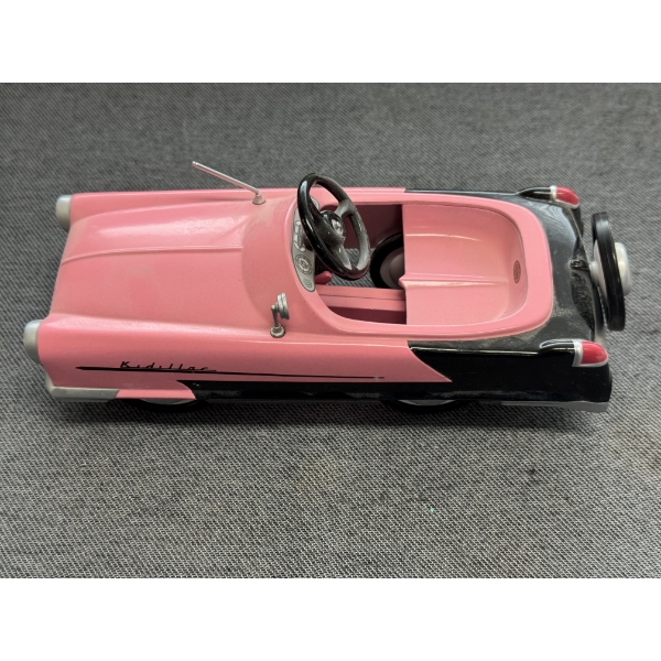 Hallmark "1956 Kidillac" (QHX9094) 7" Pink Classic American Car - Mint Condition