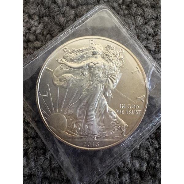 2015 United States American Silver Eagle .999 Fine Troy Ounce - Mint Condition