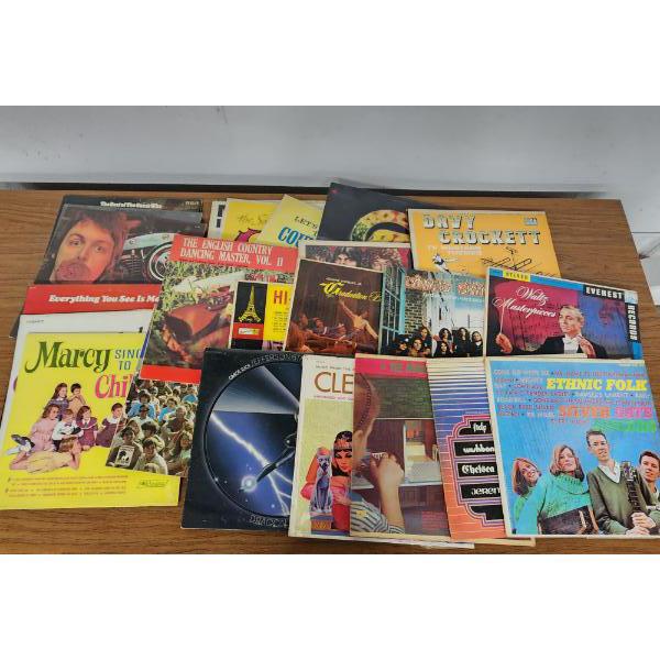 Lot of Assorted Large Vinyl Records Including Lynyrd Skynard, Waltz Masterpieces, Davy Crockett