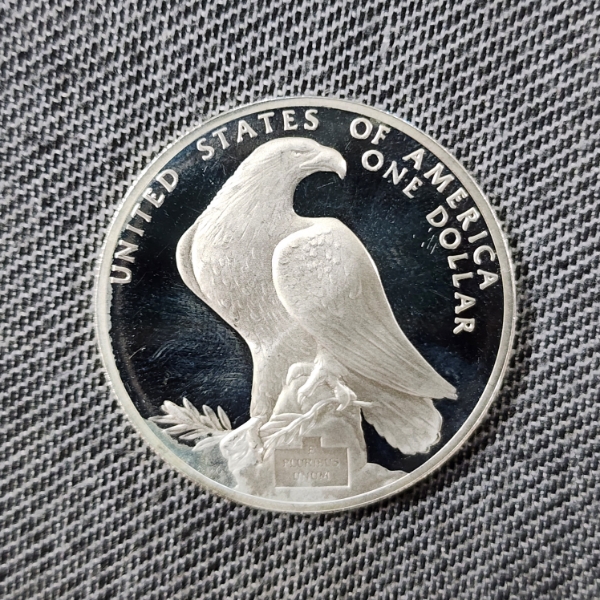 1984 United States 90% Silver Olympics Dollar ~ 0.7743 Oz Actual Silver Weight
