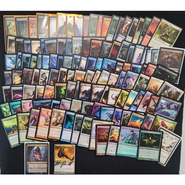 Large Lot of MTG Magic The Gathering Trading Cards Including Rares, Holos & Even Autographs!