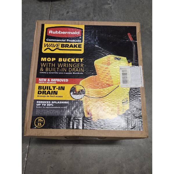 Brand New In Box!  Rubbermaid 35 Quart Commercial Mop Bucket 