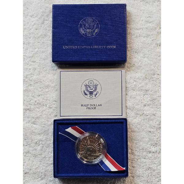 1986 United States Liberty Coin Half-Dollar Proof in Display and Plastic Coin Casing - AFV $.50