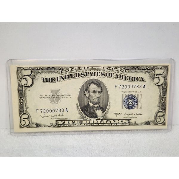 Excellent United States 1953 Five Dollar Silver Certificate Note in Great Condition! 