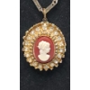 Image 2 : Gold Colored Cameo Necklace 