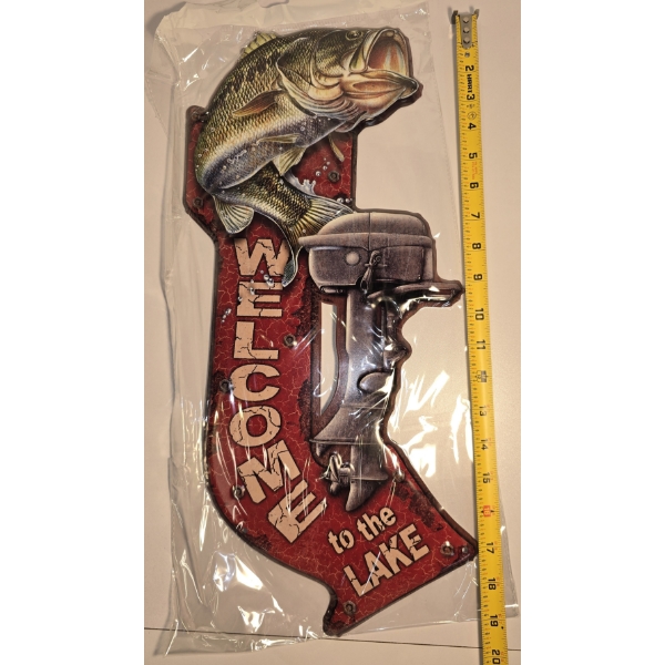 Metal Fishing Sign "Welcome to the Lake" - 19"