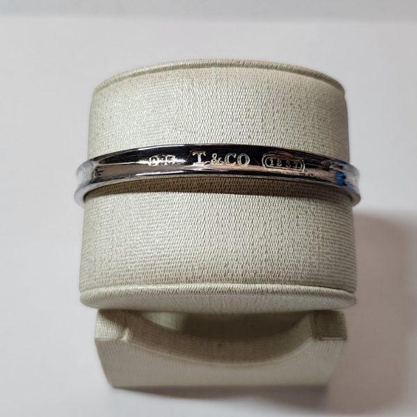 Stunning Tiffany & Co. 1837 Sterling Silver Bangle - Total Weight: 16.8g