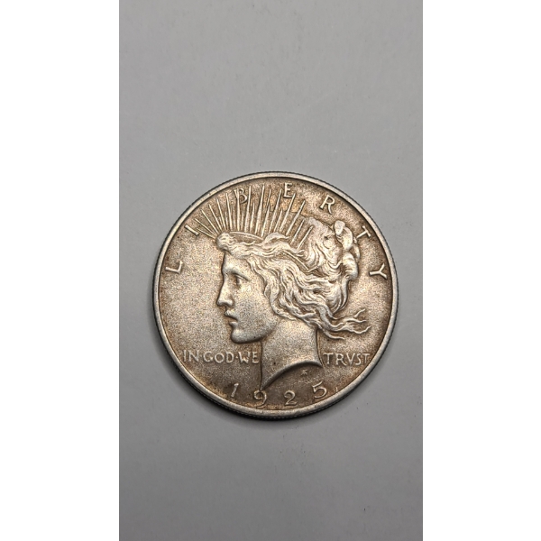 United States 1925-P 90% Silver Peace Dollar 