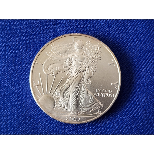 2007 Silver American Eagle $1 Coin - 1 oz .999 Fine Silver