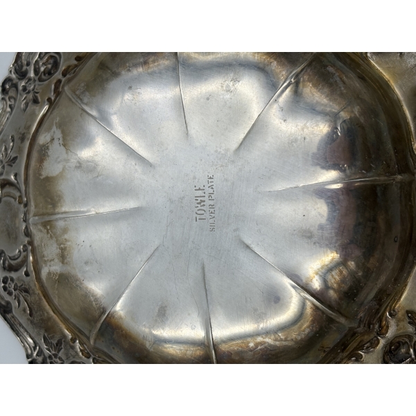 Silver Plated Towle Plate & Spoons - John Marshall Spoons 