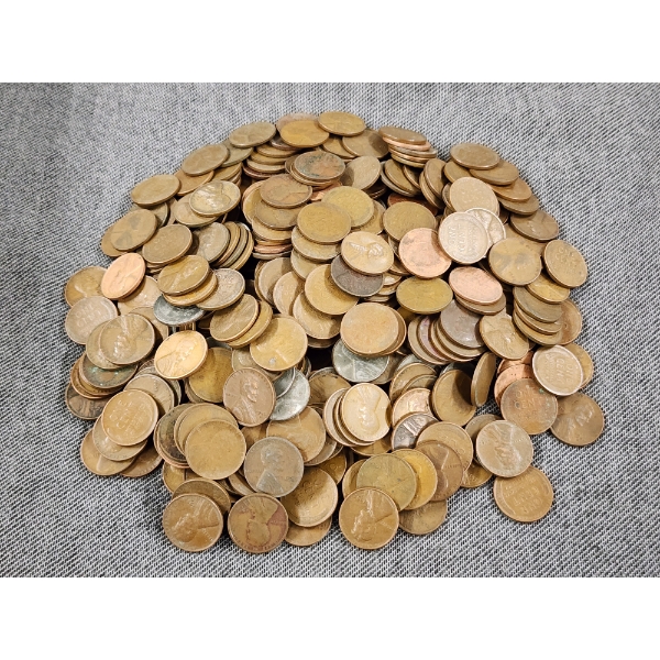 Large Lot of 400 Asstd. Unsearched United States Wheat Pennies in Many Assorted Dates -Face Value $4