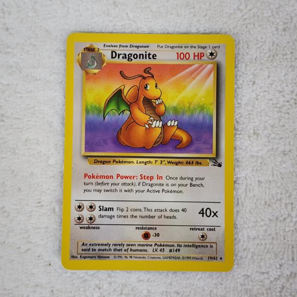Dragonite 19/62 Non Holo Rare Vintage Pokemon Trading Card