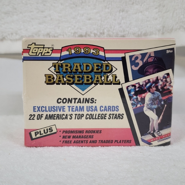 SEALED 1993 Topps Traded Baseball Trading Cards ~ CARD #'S 1-T TO 132-T