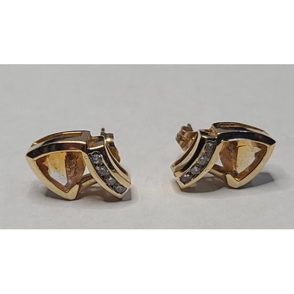 14K Yellow Gold Earrings Set With Trillion-Cut Citrine & Diamonds - Weight: 3.2g