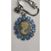 Image 5 : Lovely Cameo Earrings & Antique-style Cameo Brooch
