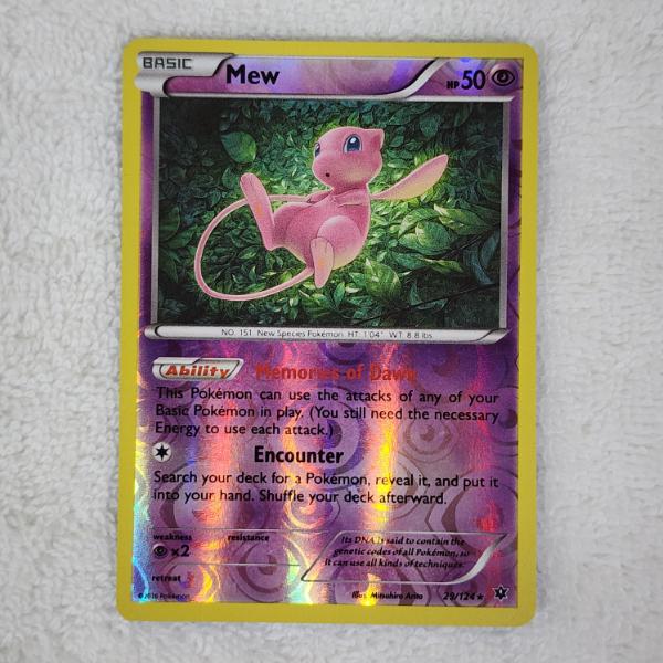 Mew 29/124 Reverse Holo Rare Vintage Pokemon Trading Card