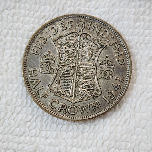 1941 Great Britain Half Crown Coin - 50% Silver