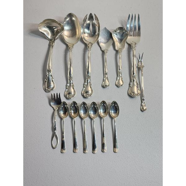 Assorted Silverware Including Gorham Chantilly Pieces, Frank Whiting, and R&B TW: 457.9g