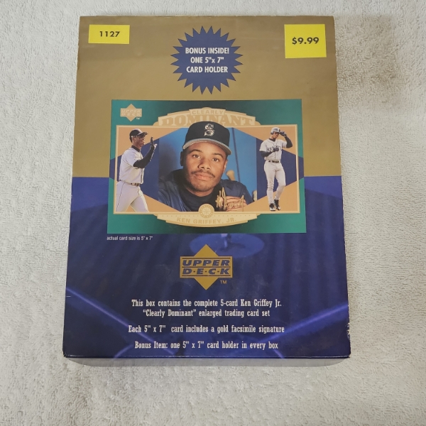 1997 Upper Deck Collector's Choice "Clearly Dominant" Ken Griffey Jr. Jumbo Box Set