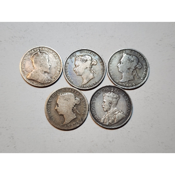 5 Silver Canadian Quarters Total ASW: 0.867 oz