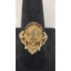 Image 1 : 10K Yellow Gold "#1 Mom" Statement Ring - Size 7 - Weight: 3.5g