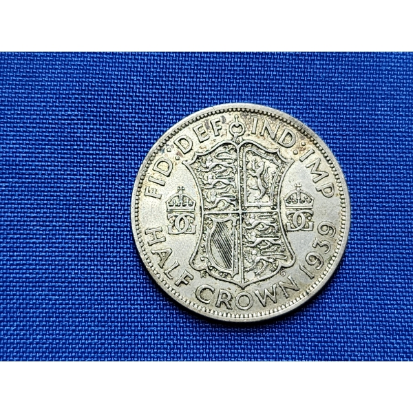 1939 Great Britain 50% Silver Half Crown ~ ASW: 0.2273 Oz