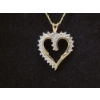 Image 2 : Beautiful 10K Two-Tone Heart Pendant on 18" Necklace Chain TW: 2.6g