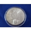 Image 3 : 2017 Canada Maple Leaf 1 Troy Ounce .9999 Fine Silver Coin - Mint Condition