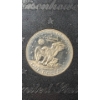 Image 4 : 
1974-S Eisenhower 40% Silver Proof Dollar In Display