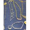 Image 8 : Tons of Gorgeous Costume Jewelry!! - Necklaces (5) - Bracelets (3) - 4 Sets of Earrings