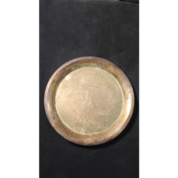Lunt Sterling Silver Plate - Weight: 129.1