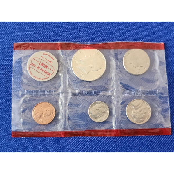 1970-D United States Mint Set Including 40% Silver Half Dollar