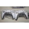 Image 9 : Brand New White SJGAM M15 Plus Retro 4K Game Stick With 2.4G Wireless Controllers