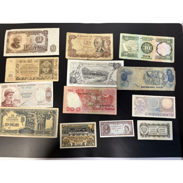 Foreign Paper Money - HongKong - Piso - Quinientos Escudos