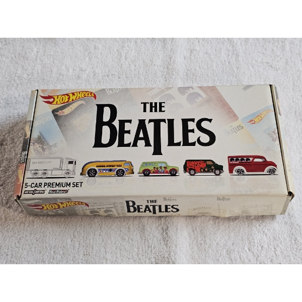 Hot Wheels - The Beatles - 5-Car Premium Set 