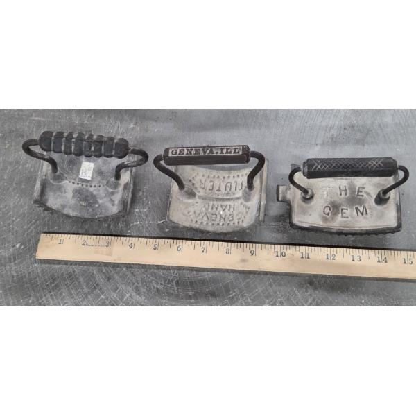 Three Vintage Fluting Irons In Excellent Condition 