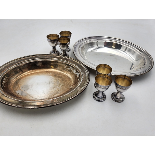 Silver-Plated Items: 2 Serving Trays and 6 Small Goblets - TW: 2.0lbs