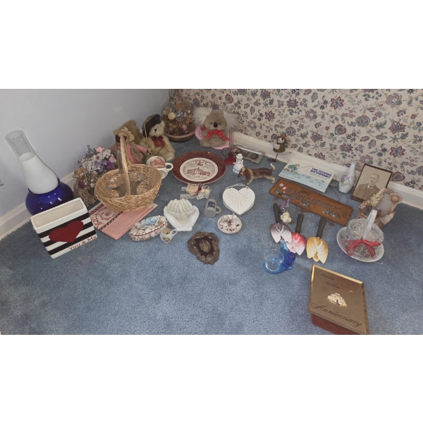 PICKUP IN CANTON - Home And Garden Decor, Including Baskets, Trinket Dishes, Vases, Stuffies, Frames