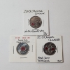 Image 1 : Lot of 3 Assorted Canadian Commemorative Colorized Quarters - BU/U