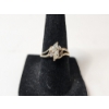 Image 2 : 14K Gold Ring with Stones - Size 7.5 - Total Weight: 2.3g