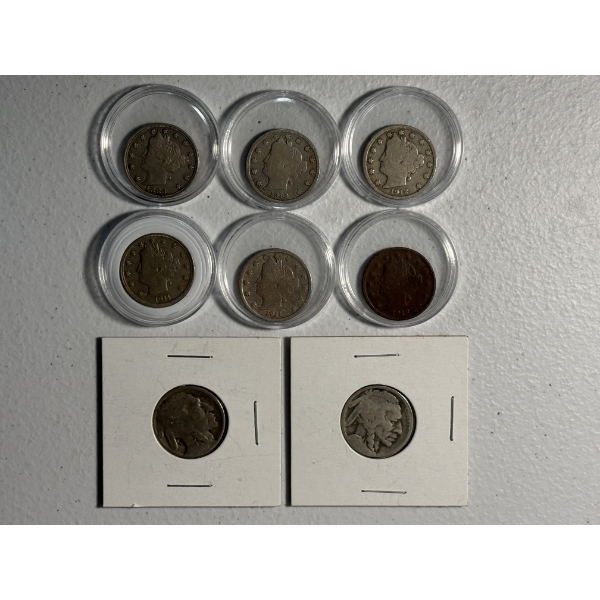 Collection of US Nickels, Including Buffalo and Liberty Head Nickels, Assorted Dates