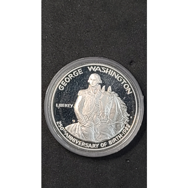 United States 1982 George Washington 250th Anniversary Commemorative 90% Silver Half Dollar