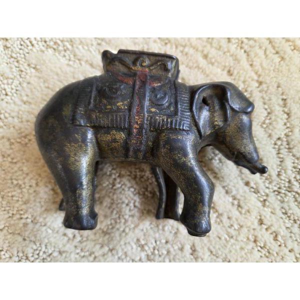 *Pick Up At Mantua Home-No Shipping Available* Amazing Vintage 5'' Cast Iron Elephant Coin Bank With