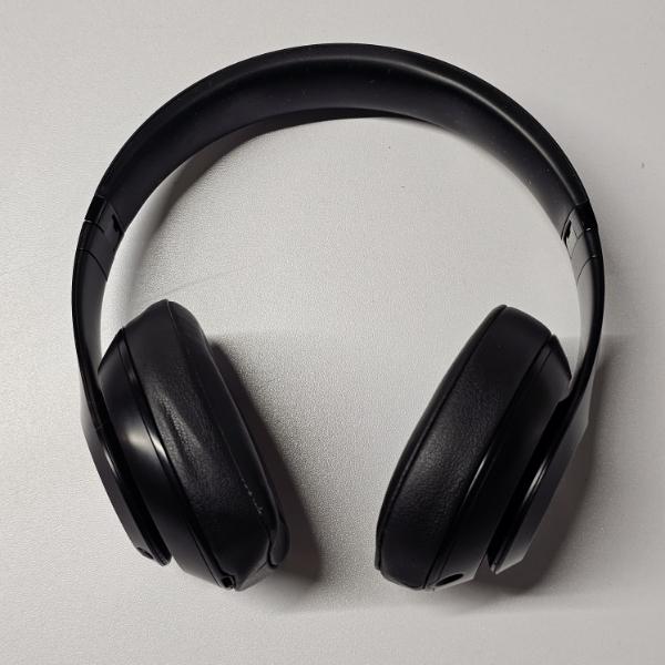 Beats Studio3 Wireless Noise-Cancelling Headphones