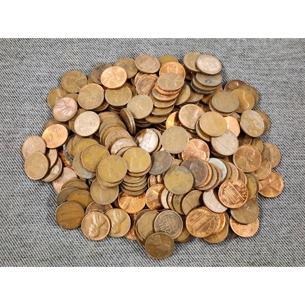 HUGE 784 GRAM ASSORTMENT of UNSEARCHED United States Pennies Including Wheats & Coppers! ~ 