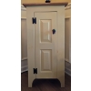 Image 1 : Tall Cabinet with Grape Handle
