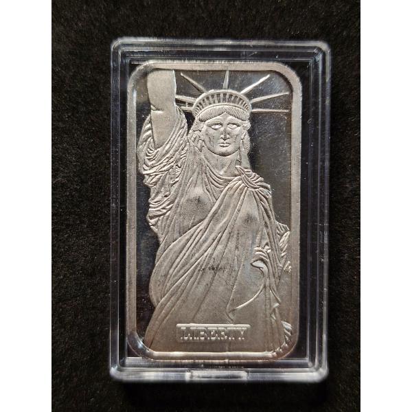 Nice .999 Fine Silver One Troy Ounce Bar Ft. Statue of Liberty Motif by JM - Encapsulated