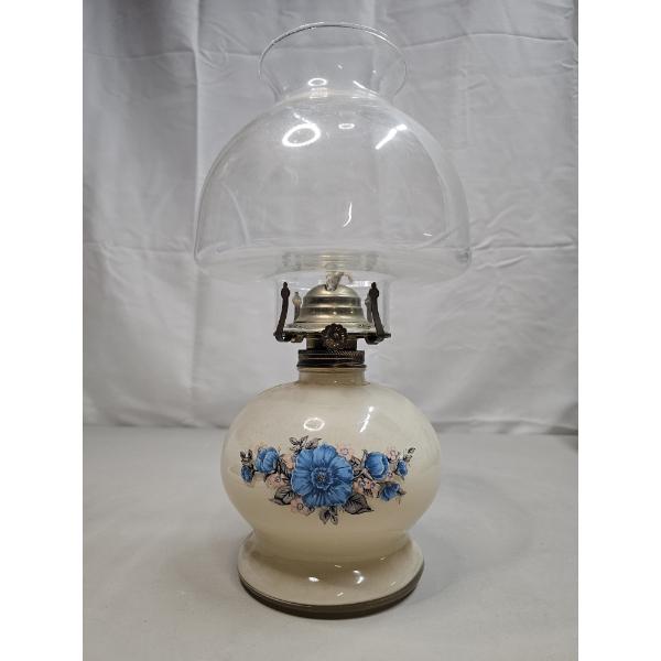 Vintage Oil Lamp - Lovely Flower Design (6" Base, 7" Chimney)