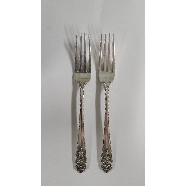 (2) Queen's Lace Sterling Silver Forks By International Silver - Weight: 103.6g